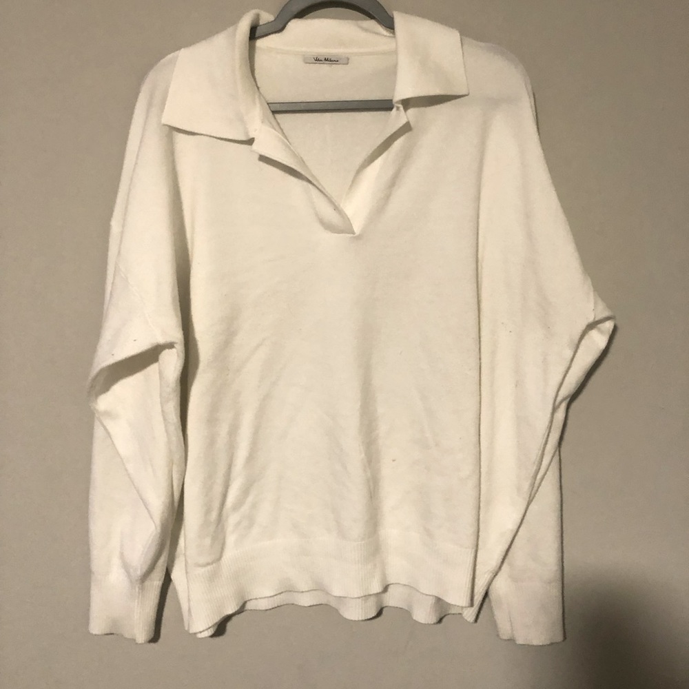 NEVER WORN White V Neck Sweater